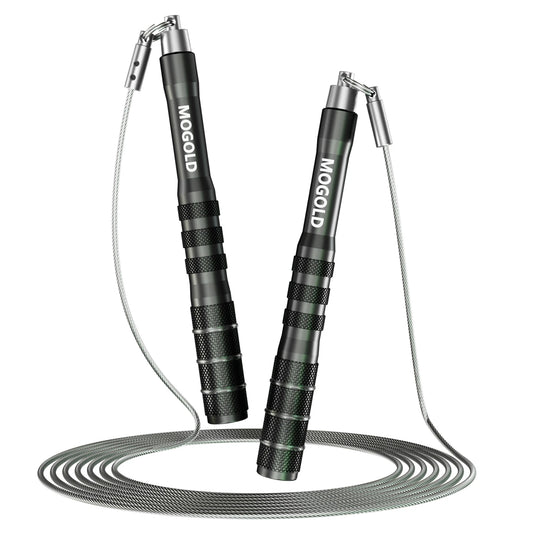 Speed rope skipping, professional fat-burning adult fitness and weight loss exercise, wire rope skipping with smooth speed